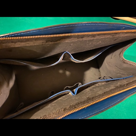 Authentic blue epi handbag/business bag - Picture 6 of 7